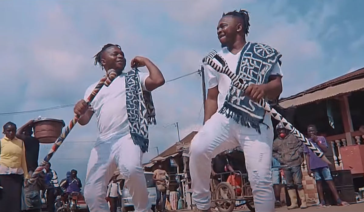 𝕄𝔼𝕊𝕊𝔸𝔾𝔼 𝔻𝔼𝕊 𝔸ℕℂ𝔼̂𝕋ℝ𝔼𝕊