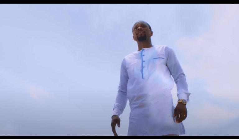 GUY MICHEL KINGUE - JESUS LE PLUS BEAU DES NOMS 